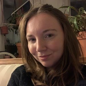 Meet your Posher, Rebecca